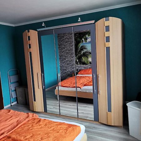 Wohnung Heimatgefuehl Вилхелмсхафен Екстериор снимка